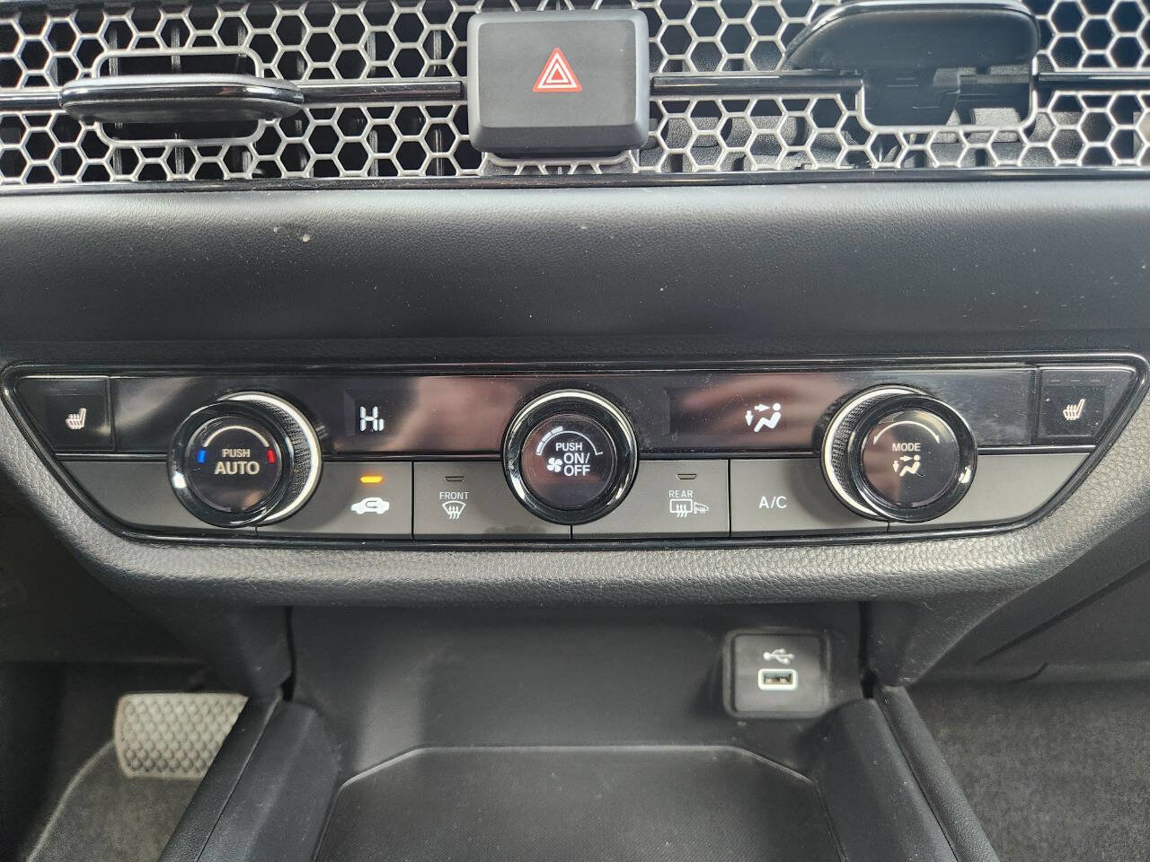 Used 2024 Honda HR-V Sport image 22