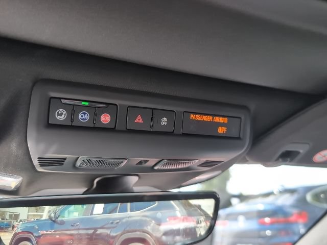 Used 2020 Chevrolet Corvette Stingray Preferred Cpe w/ 2LT Preferred Equipment Group RWD image 26
