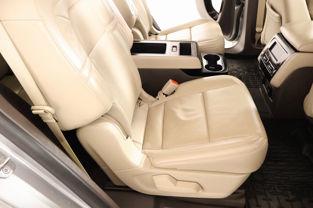 Used 2020 Lincoln Aviator Grand Touring w/ Equipment Group 302A image 16