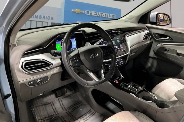 Used 2022 Chevrolet Bolt EUV Premier w/ Sun & Sound Package FWD image 15