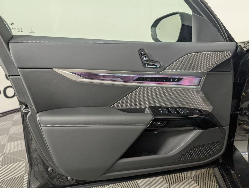 New 2026 BMW 740i xDrive AWD/4WD image 16