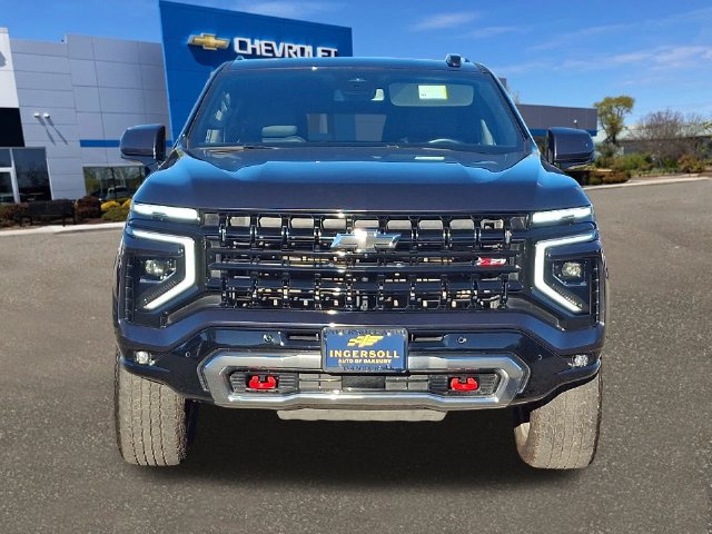 Used 2025 Chevrolet Suburban Z71 AWD/4WD image 22