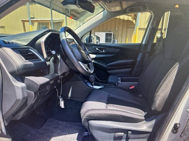 Used 2024 Subaru Ascent Premium w/ Convenience Package image 4