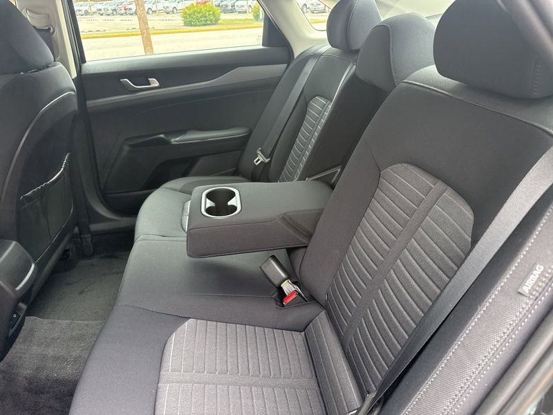 New 2026 Kia K5 LXS FWD image 16