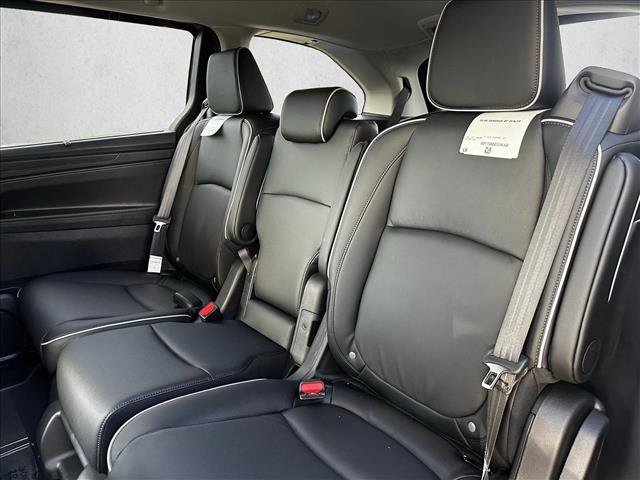 New 2026 Honda Odyssey Touring image 16