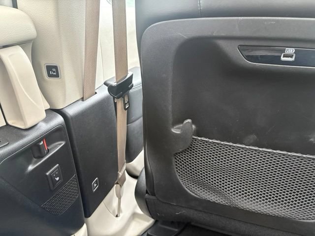 Used 2020 Chrysler Pacifica Limited FWD image 12
