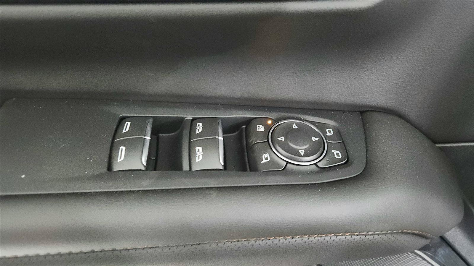 New 2026 Chevrolet Tahoe High Country AWD/4WD image 11