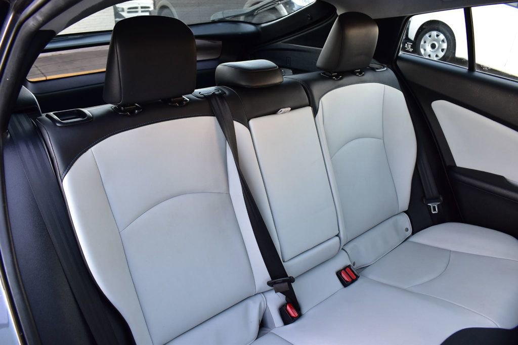 Used 2016 Toyota Prius Three Touring FWD image 25