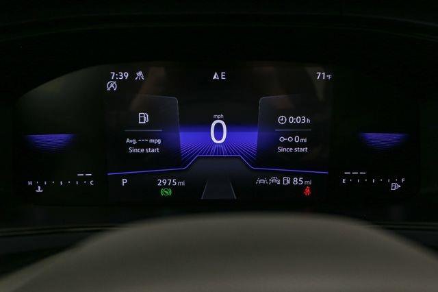 Certified 2024 Volkswagen Taos SE image 41