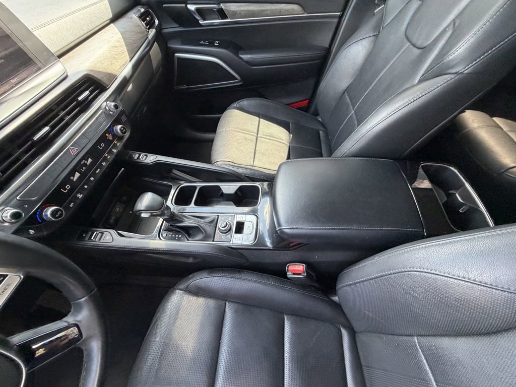 Used 2021 Kia Telluride EX w/ EX Premium Package AWD/4WD image 19