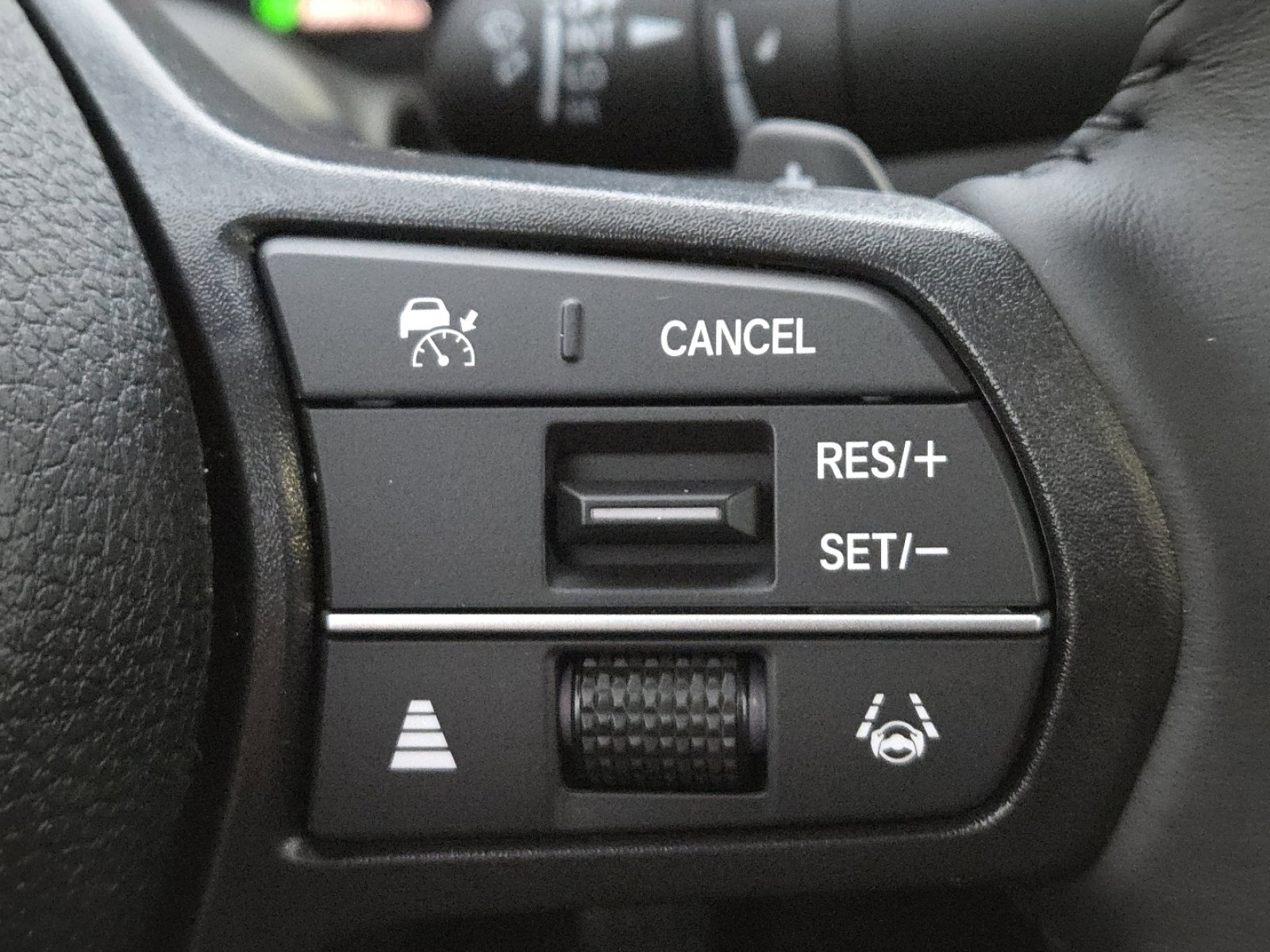 New 2025 Honda Accord Sport image 32