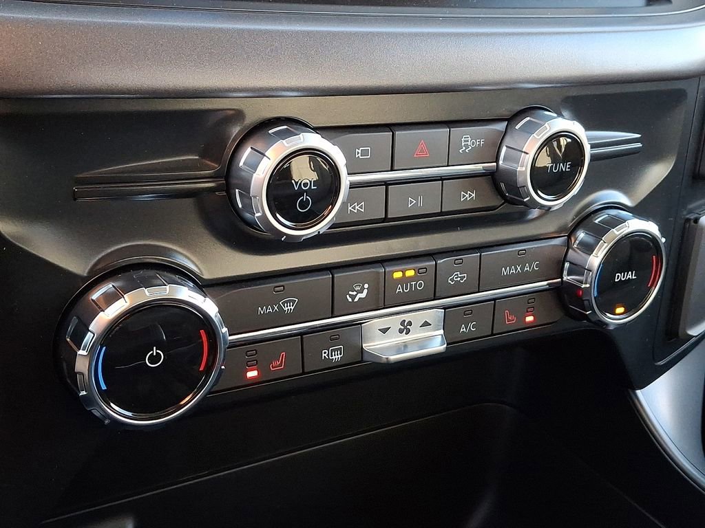 New 2025 Ford F150 Lightning XLT w/ Max Trailer Tow Package image 11