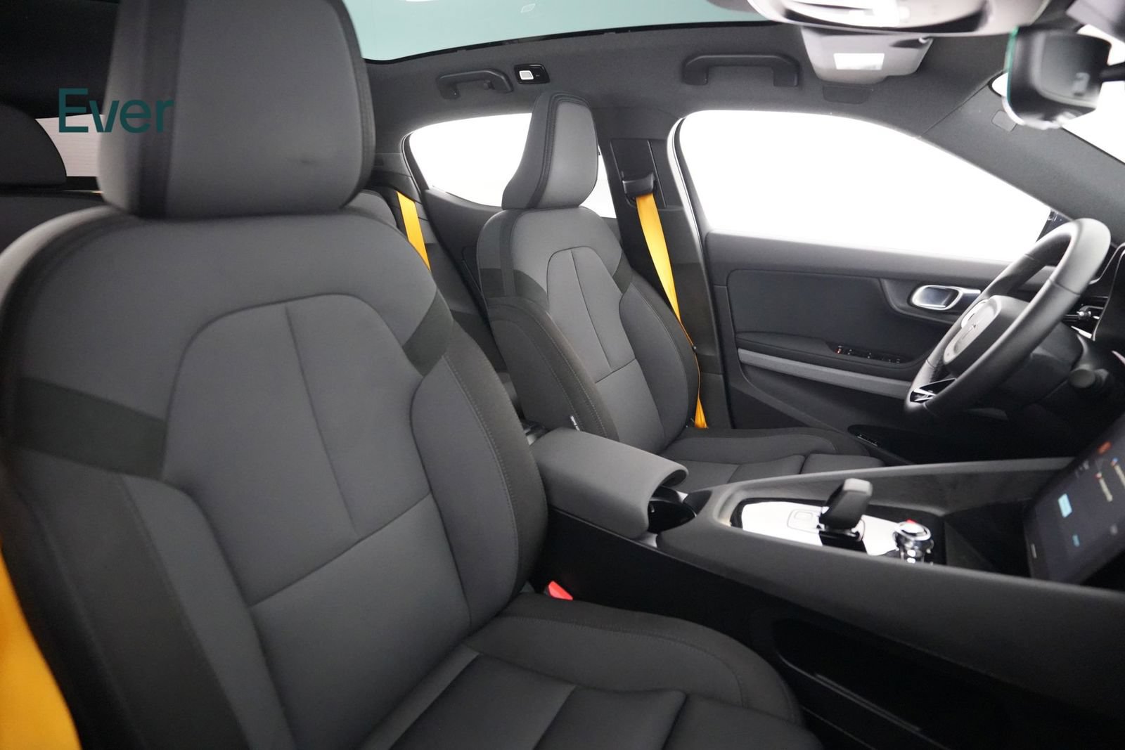 Used 2023 Polestar Polestar 2 w/ Pilot Pack AWD/4WD image 23