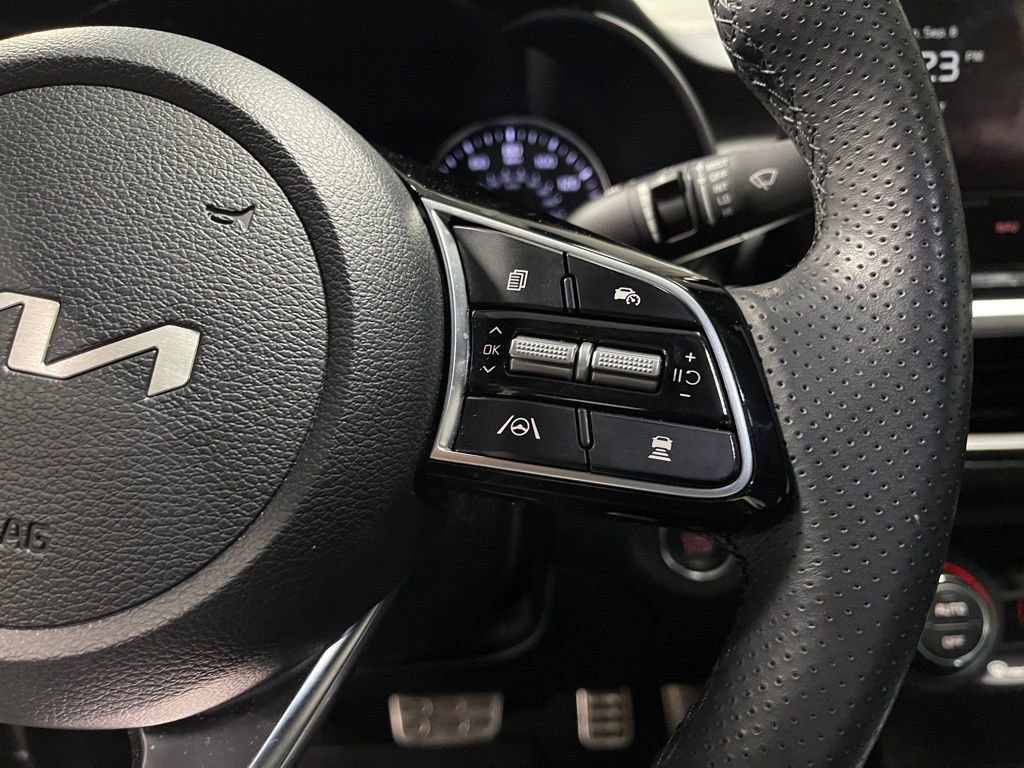 Used 2024 Kia Forte GT-Line w/ GT-Line Premium Package image 24