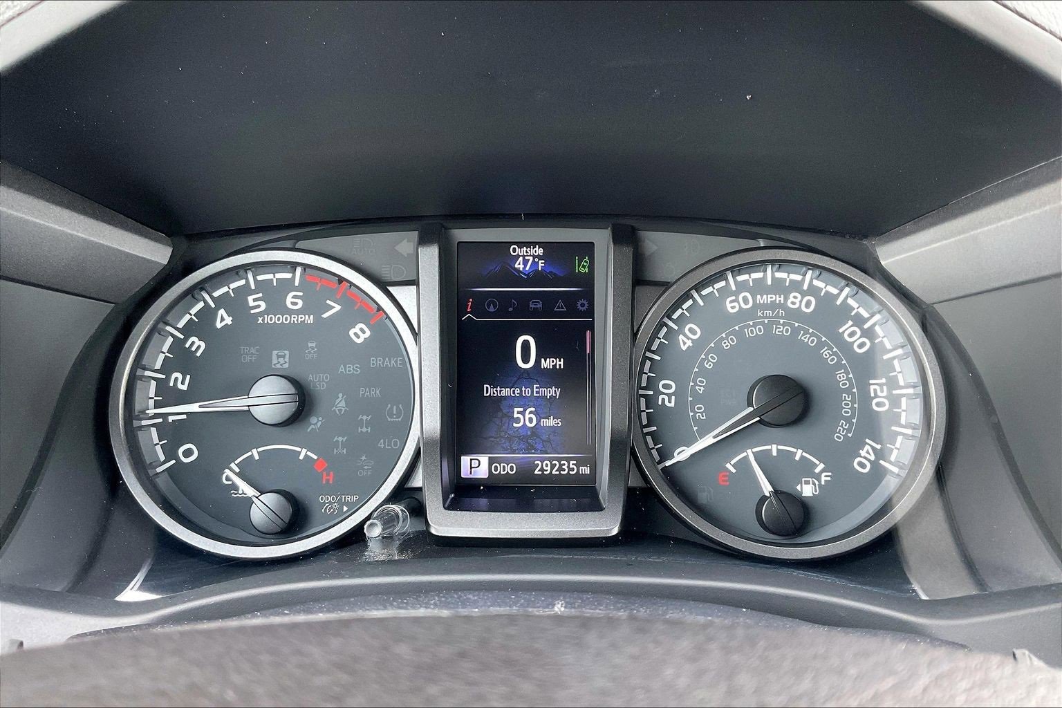 Used 2022 Toyota Tacoma TRD Off-Road image 12