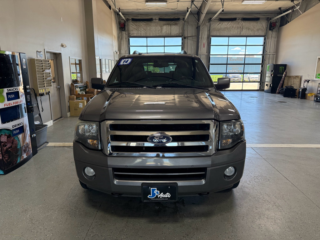 Used 2014 Ford Expedition Limited w/ Equipment Group 301A AWD/4WD image 3