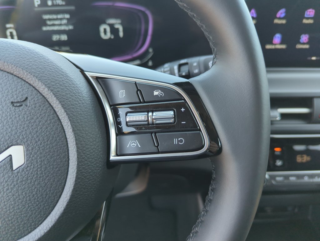 Used 2025 Kia Seltos S FWD image 23