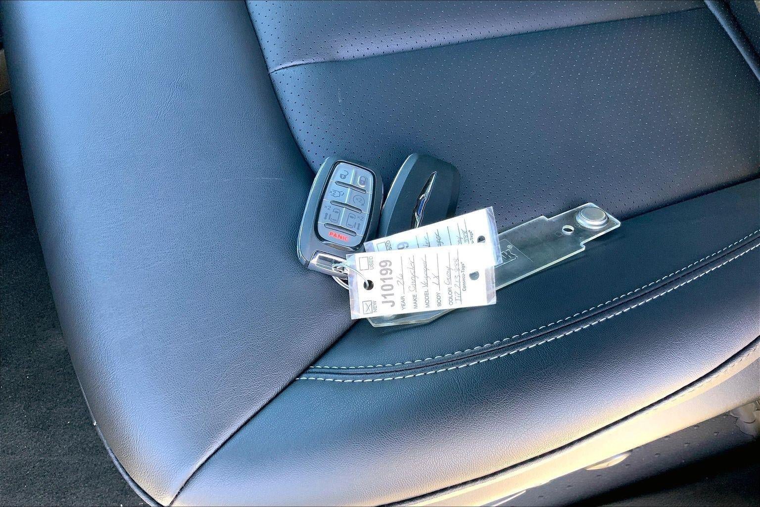 New 2026 Chrysler Voyager LX FWD image 28