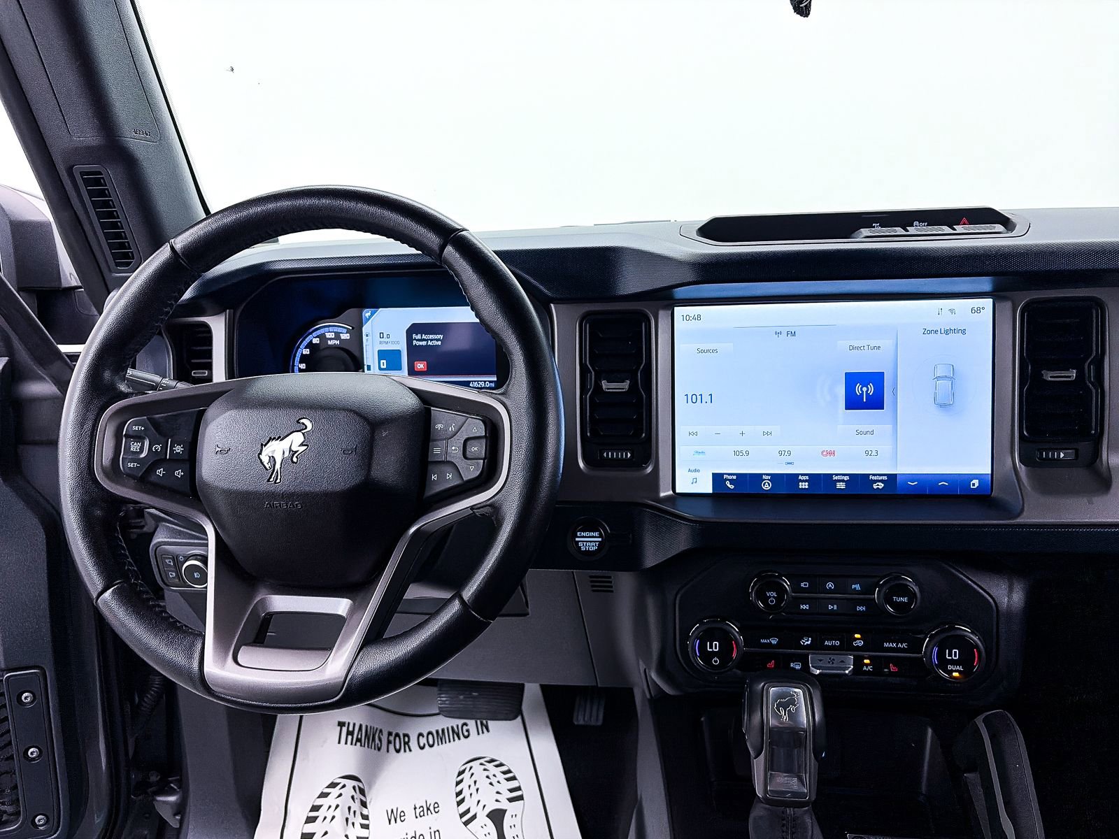 Used 2023 Ford Bronco Outer Banks image 3