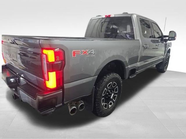 Used 2025 Ford F250 Platinum w/ FX4 Off-Road Package AWD/4WD image 4