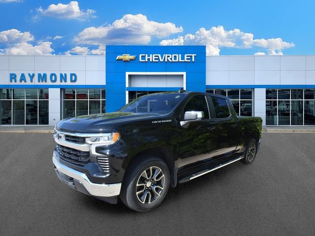 Used 2022 Chevrolet Silverado 1500 LT w/ True North Edition Plus AWD/4WD image 4