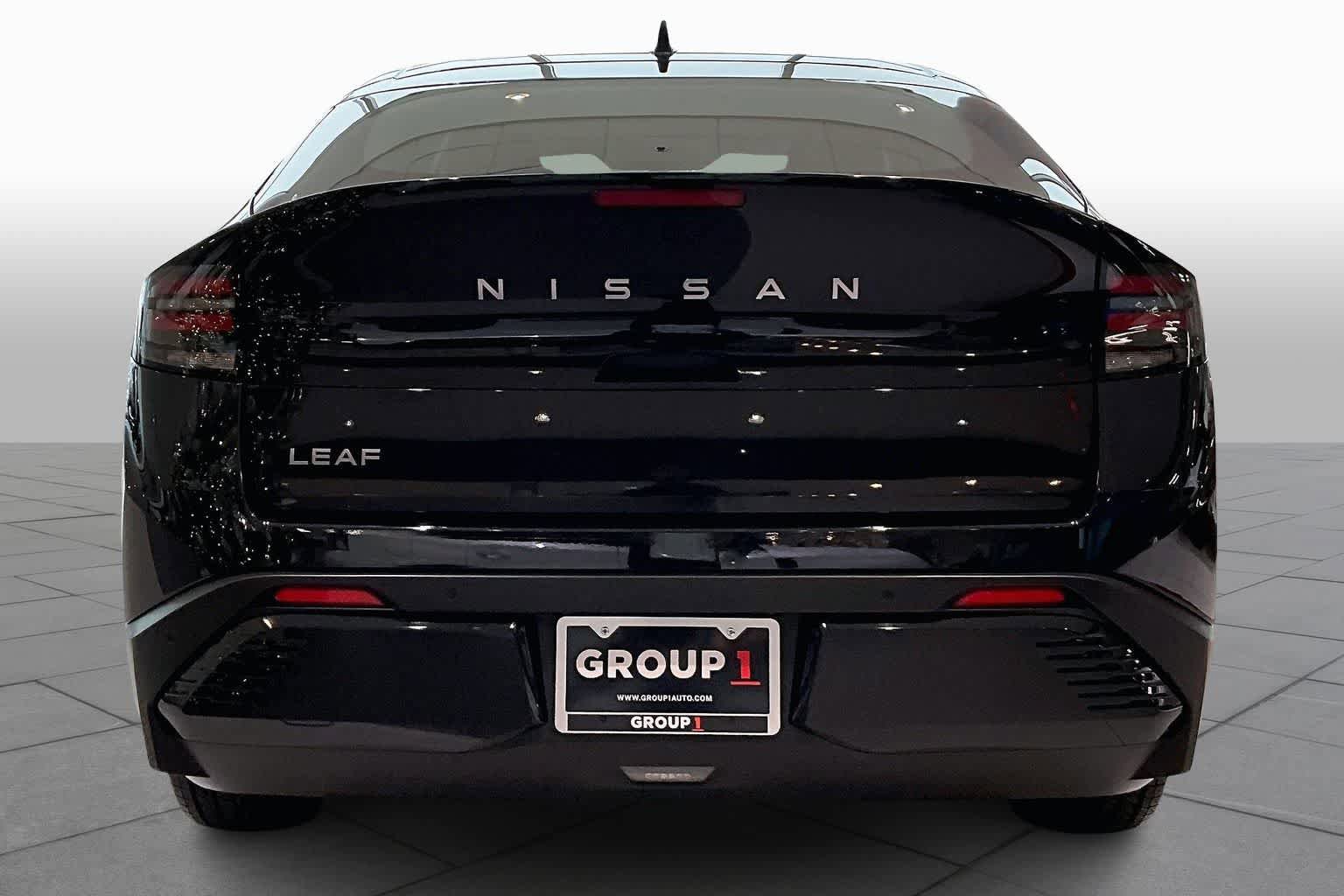 New 2026 Nissan Leaf SV+ w/ Illuminated Package FWD image 4