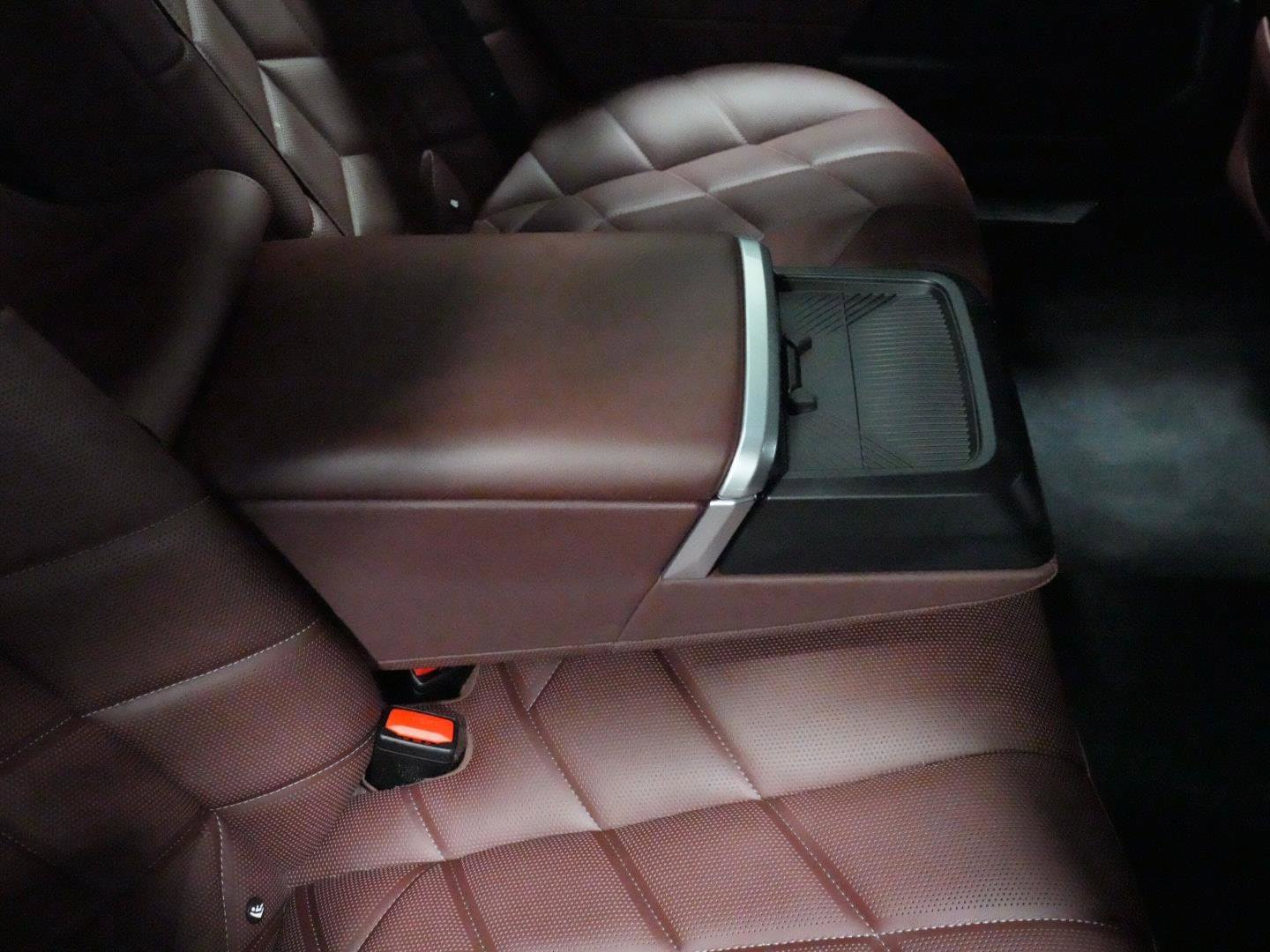 Certified 2023 BMW 760i xDrive w/ Parking Assistance Package image 12