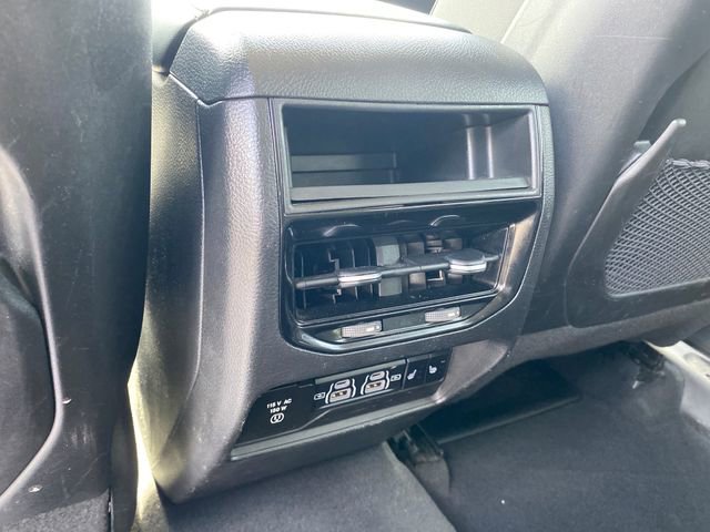 Used 2023 Jeep Grand Cherokee Limited AWD/4WD image 18