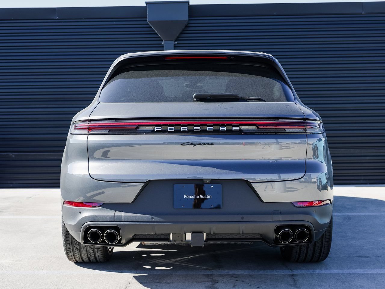 New 2026 Porsche Cayenne E-Hybrid AWD/4WD image 6