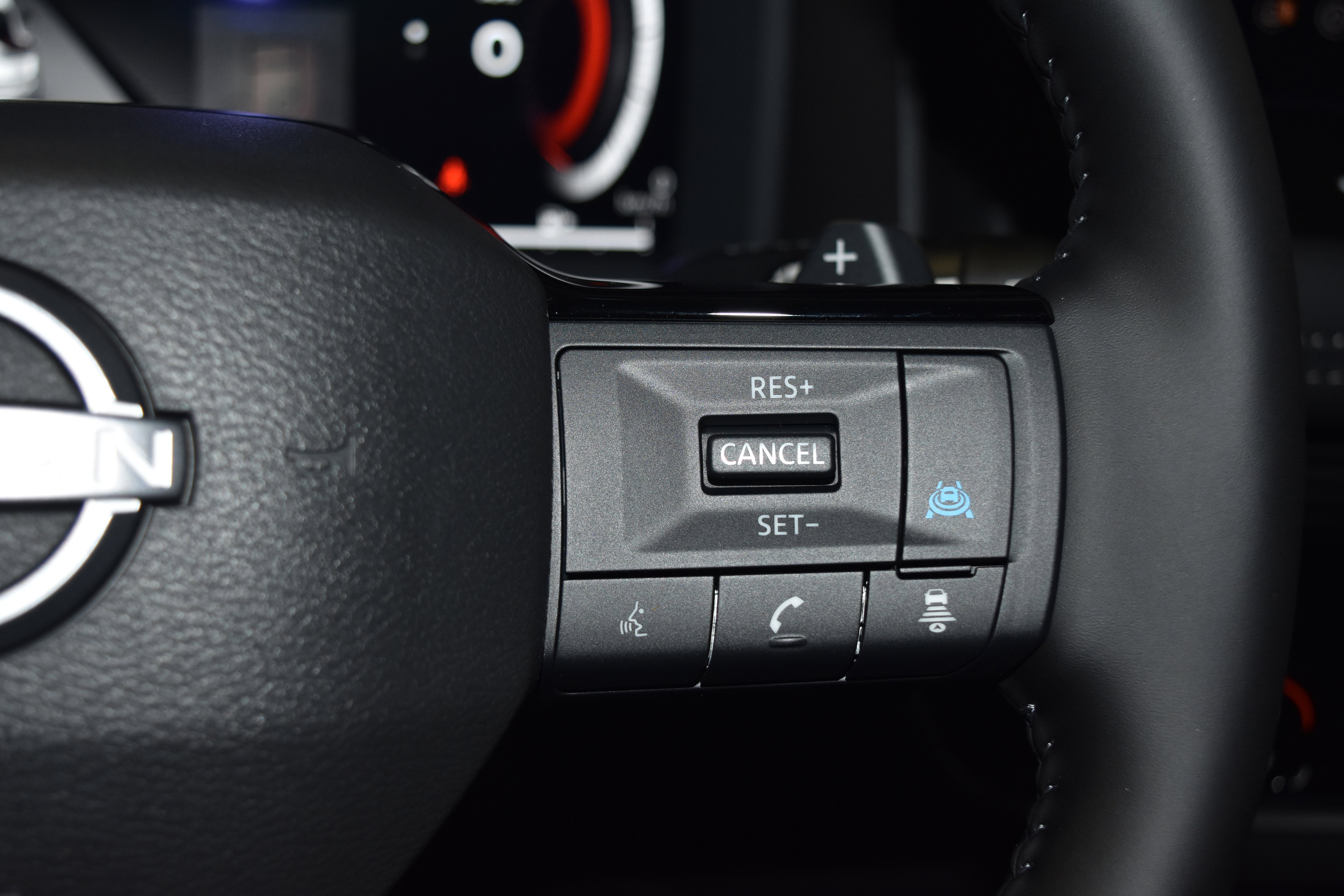 New 2026 Nissan Rogue Platinum w/ Platinum Premium Package image 8
