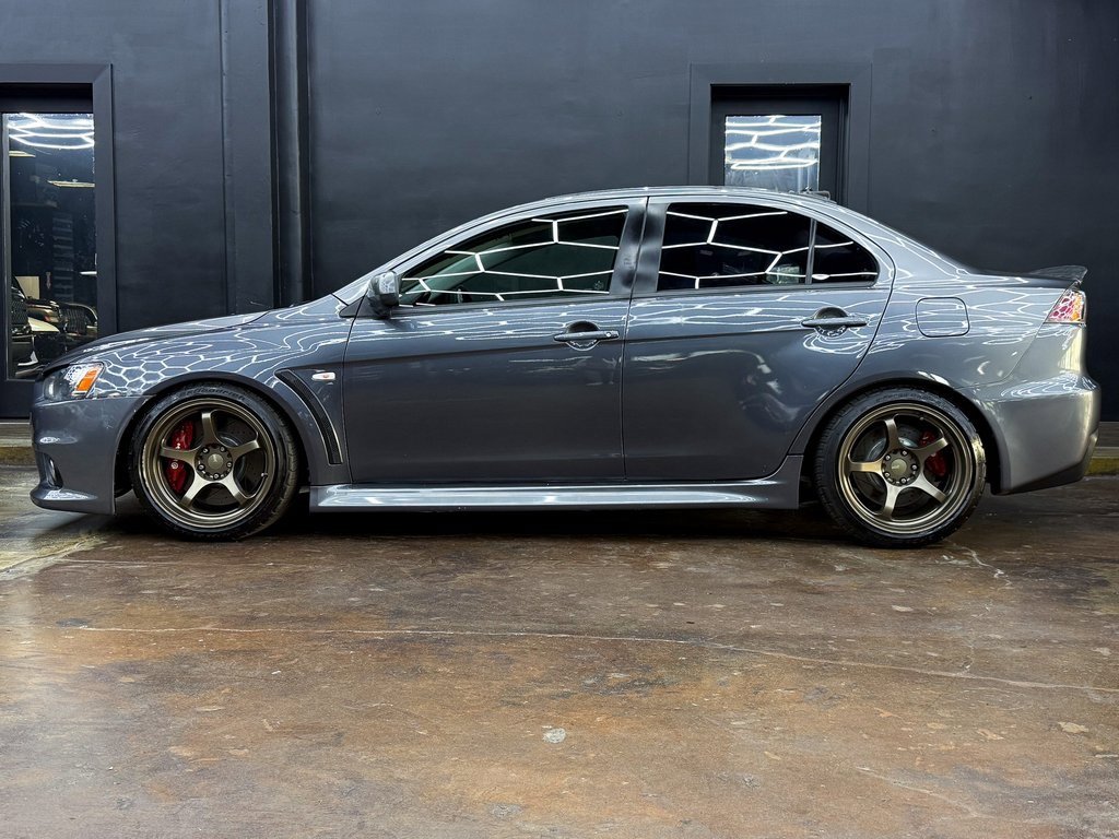 Used 2010 Mitsubishi Lancer Evolution SE image 4