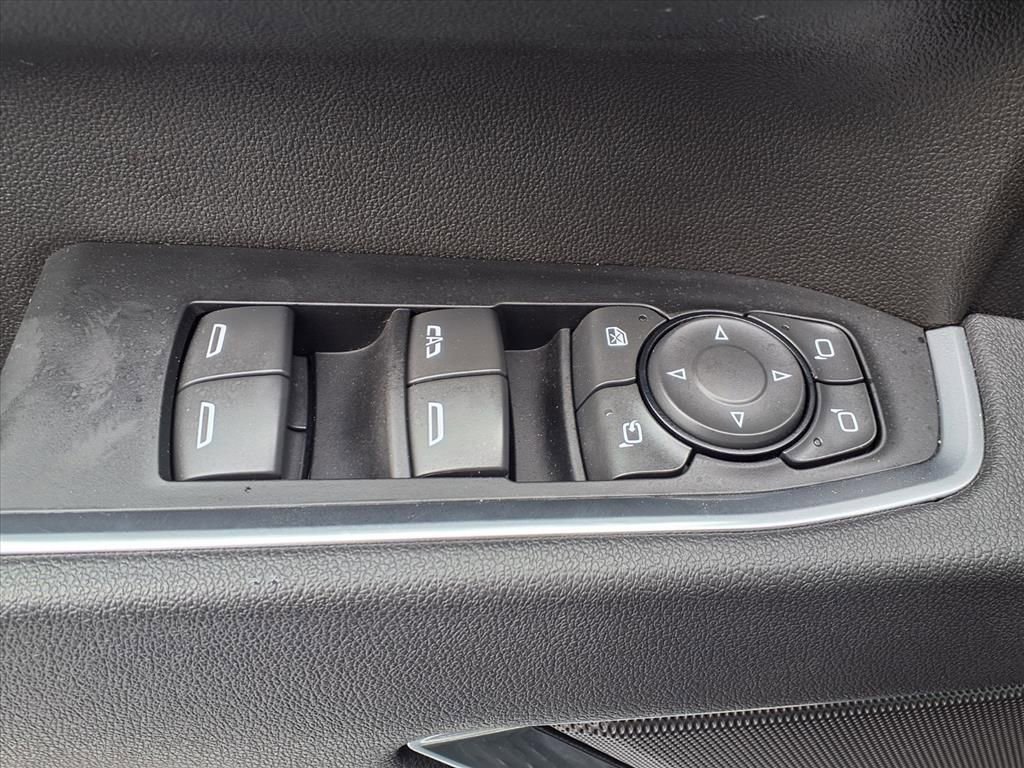 Used 2025 Chevrolet Silverado 2500 LT w/ Safety Package image 10