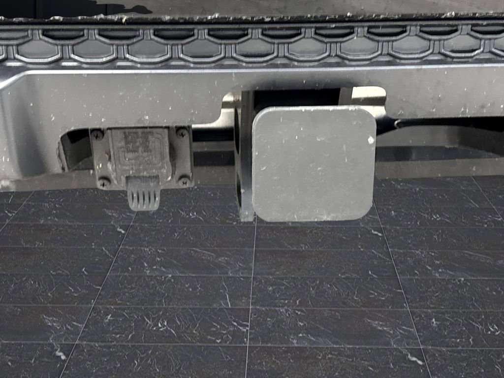 Used 2025 Audi SQ8 Premium Plus w/ S Sport Package image 35