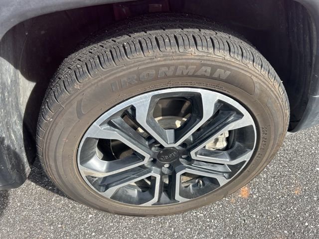 Used 2024 Jeep Compass Limited image 10