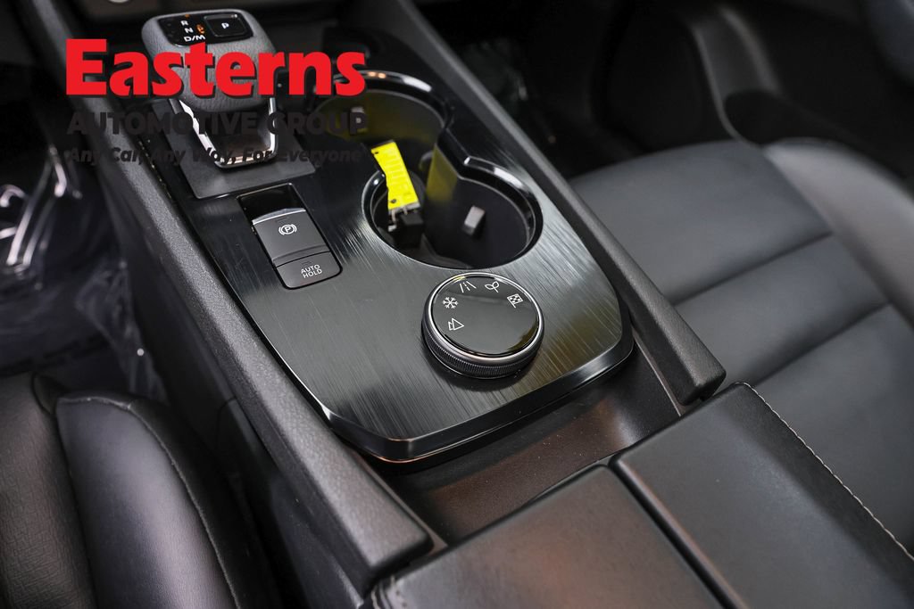 Used 2023 Nissan Rogue SV w/ SV Premium B Package AWD/4WD image 20