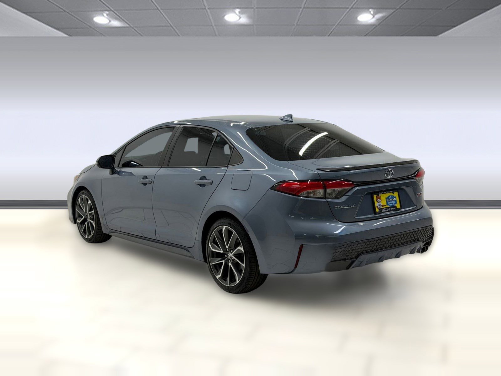 Used 2020 Toyota Corolla XSE image 2