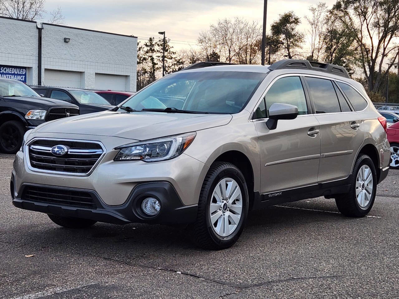 Used 2018 Subaru Outback 2.5i Premium w/ Popular Package #1 image 7