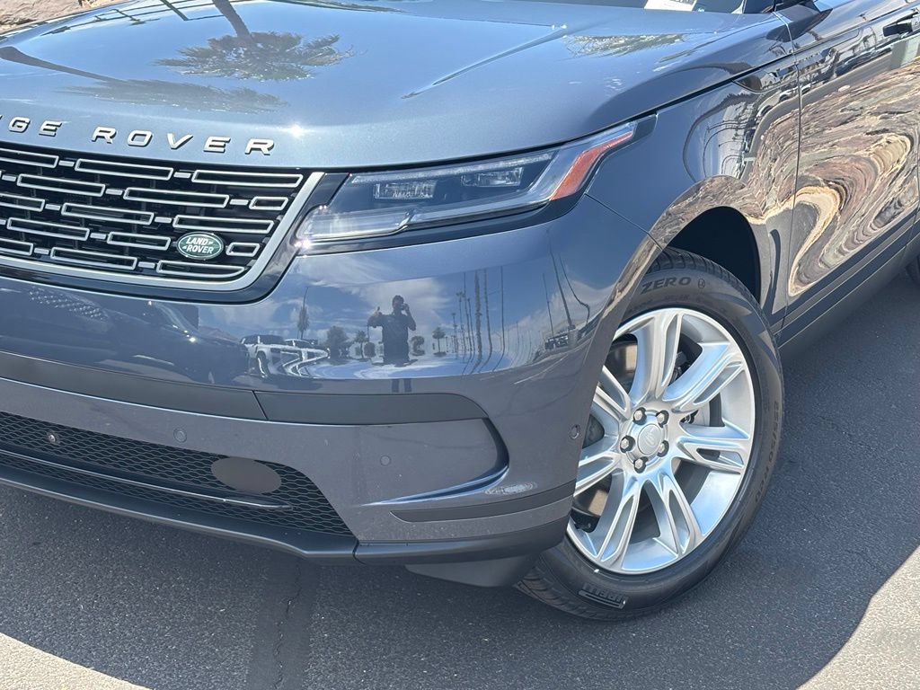 New 2026 Land Rover Range Rover Velar S AWD/4WD image 2