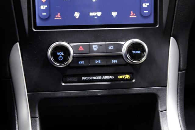 Used 2024 Ford Edge SEL image 28