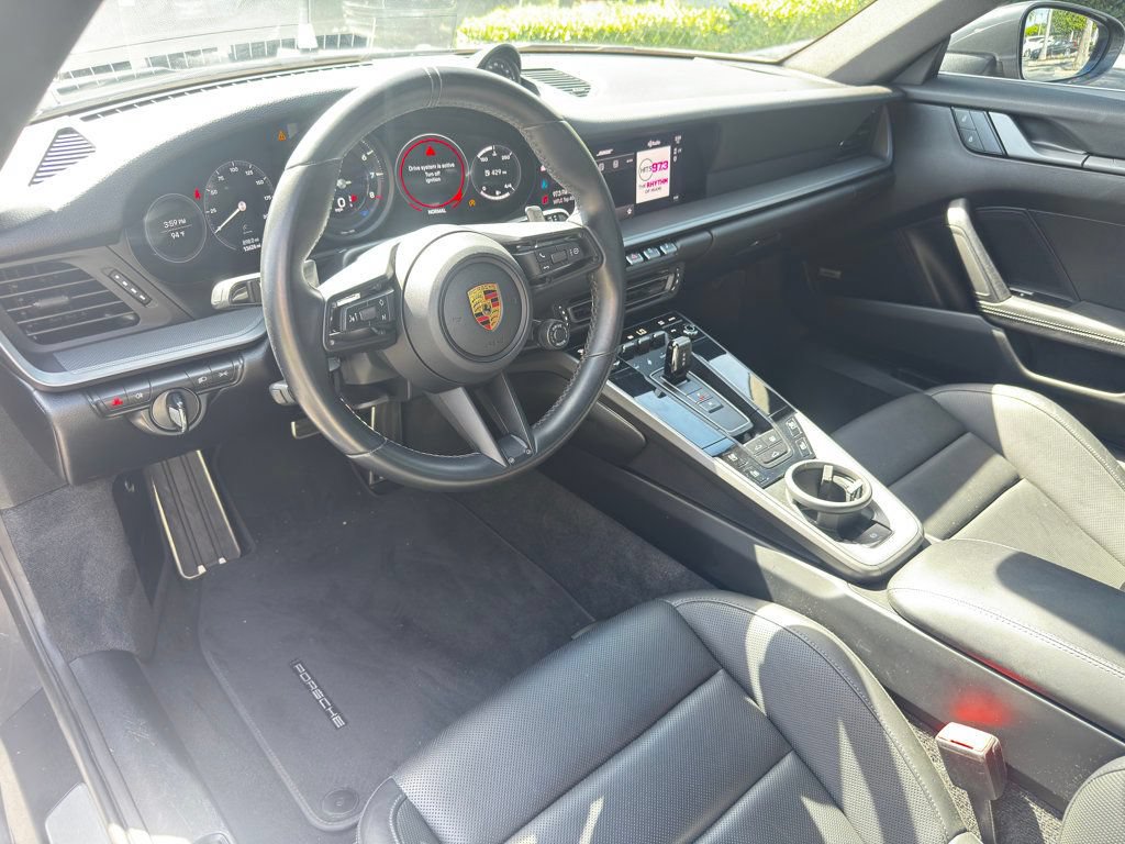 Used 2022 Porsche 911 Carrera image 10