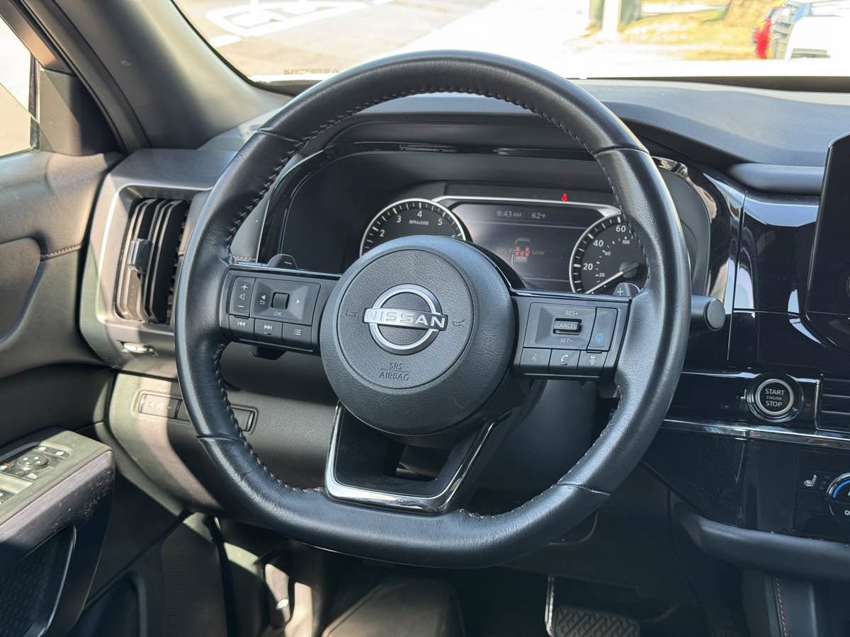Used 2023 Nissan Pathfinder Rock Creek AWD/4WD image 23