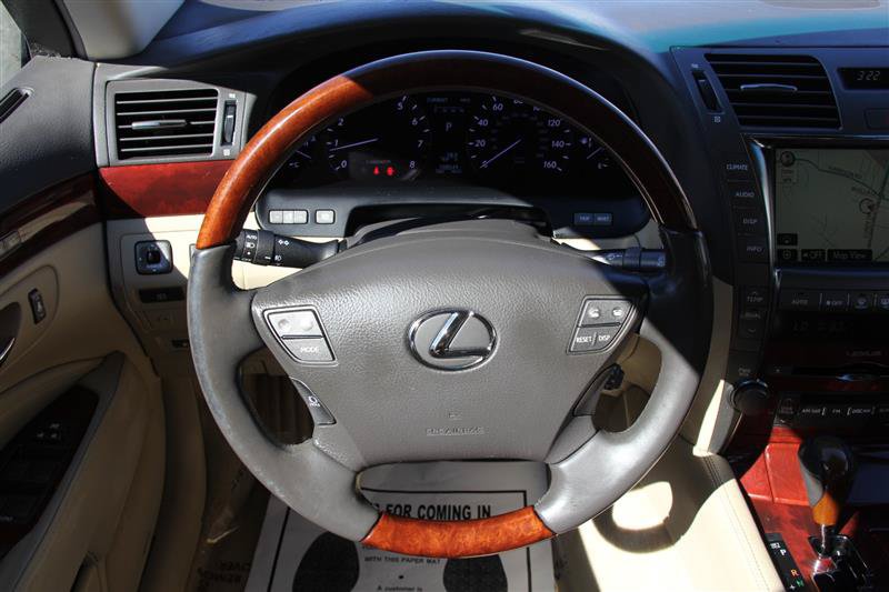 Used 2007 Lexus LS 460 RWD image 25