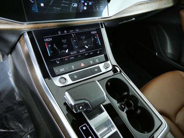Used 2025 Audi Q7 3.0T Premium Plus w/ Premium Plus Package image 19