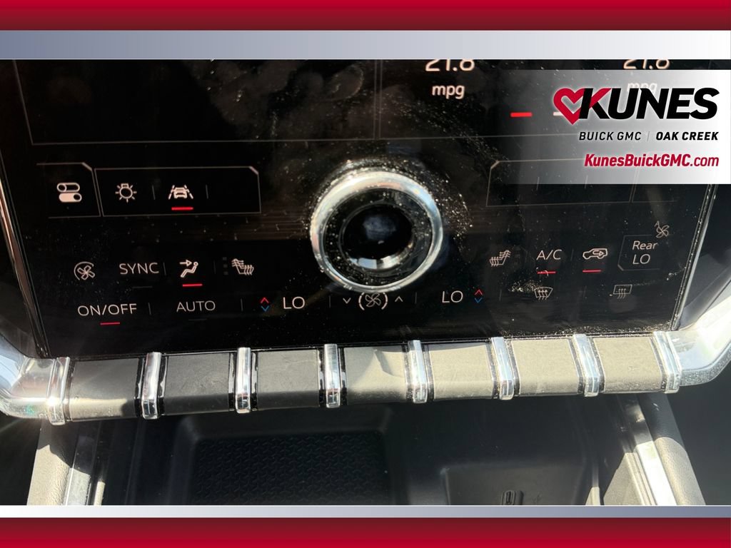 Used 2024 GMC Acadia Elevation AWD/4WD image 28