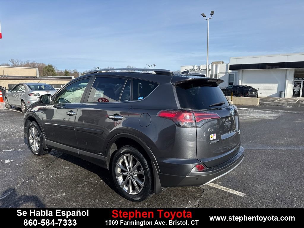 Used 2018 Toyota RAV4 Limited image 5