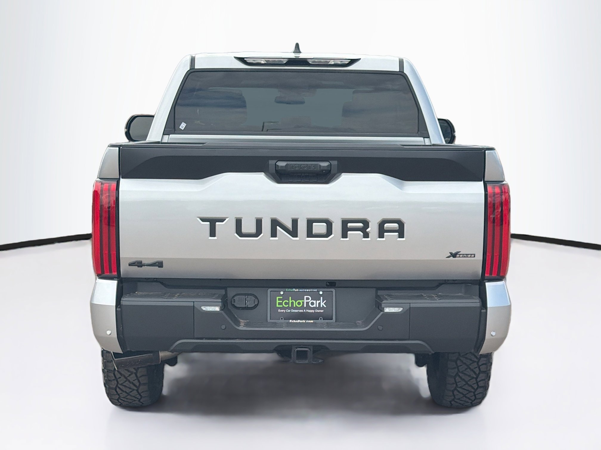 Used 2026 Toyota Tundra SR5 w/ SR5 Premium Package AWD/4WD image 7