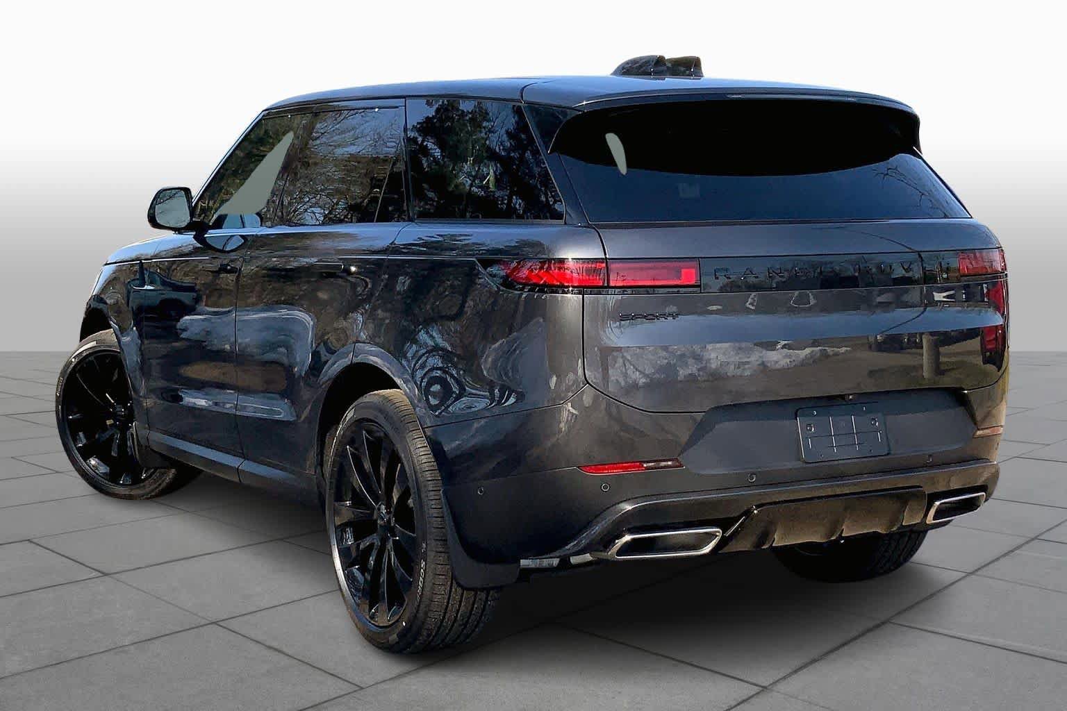 New 2026 Land Rover Range Rover Sport SE AWD/4WD image 3