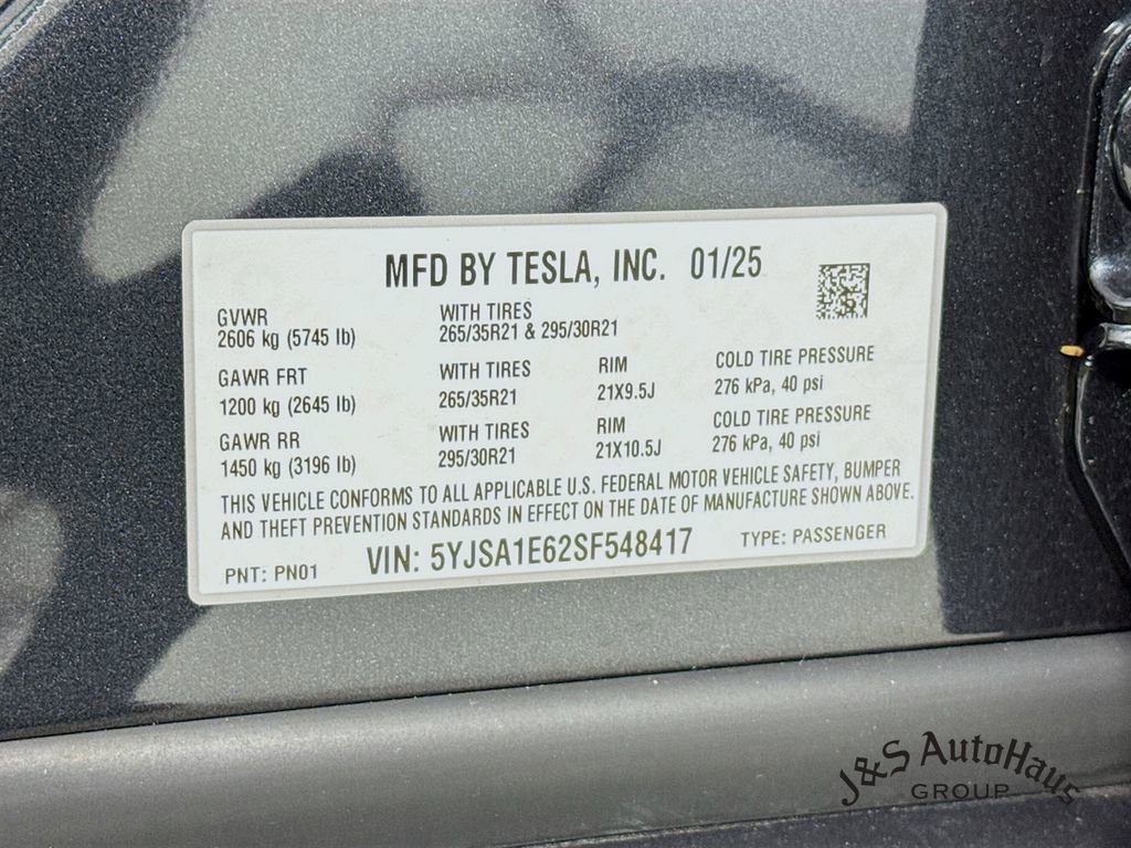 Used 2025 Tesla Model S Plaid image 40