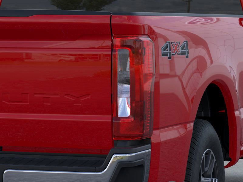 New 2025 Ford F350 XLT image 21