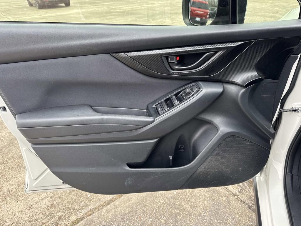 Used 2019 Subaru Crosstrek 2.0i Premium image 34